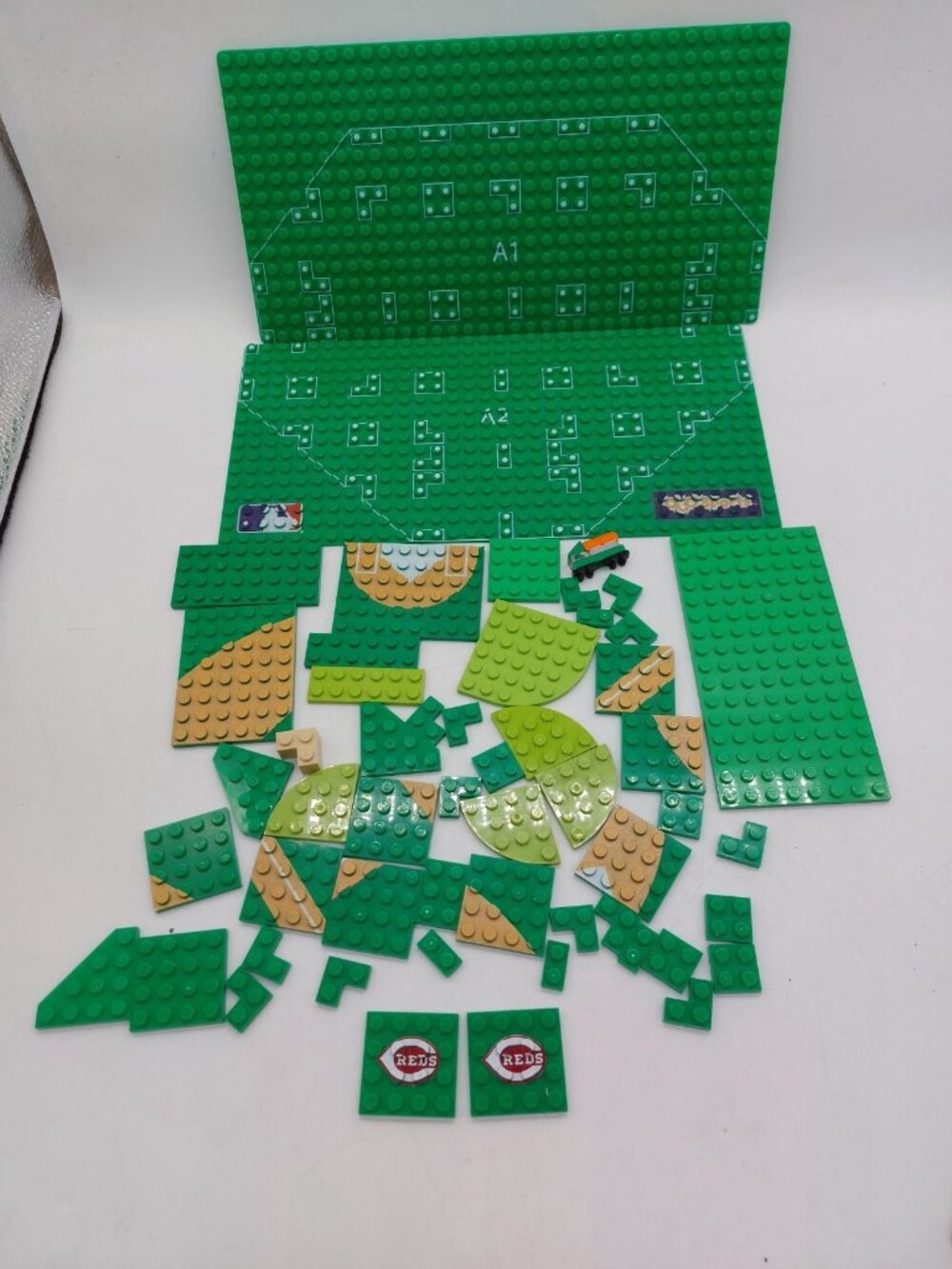 Lego Cincinnati Reds MLB Replacement Pieces Lot Of 50 READ